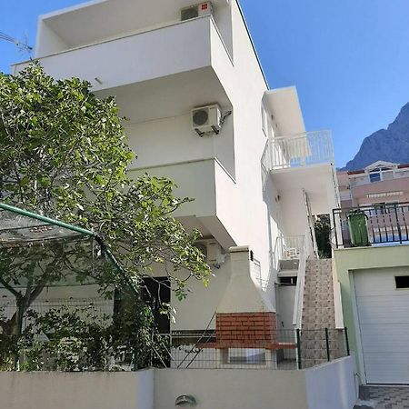 Kami Apartment Промайна Екстериор снимка
