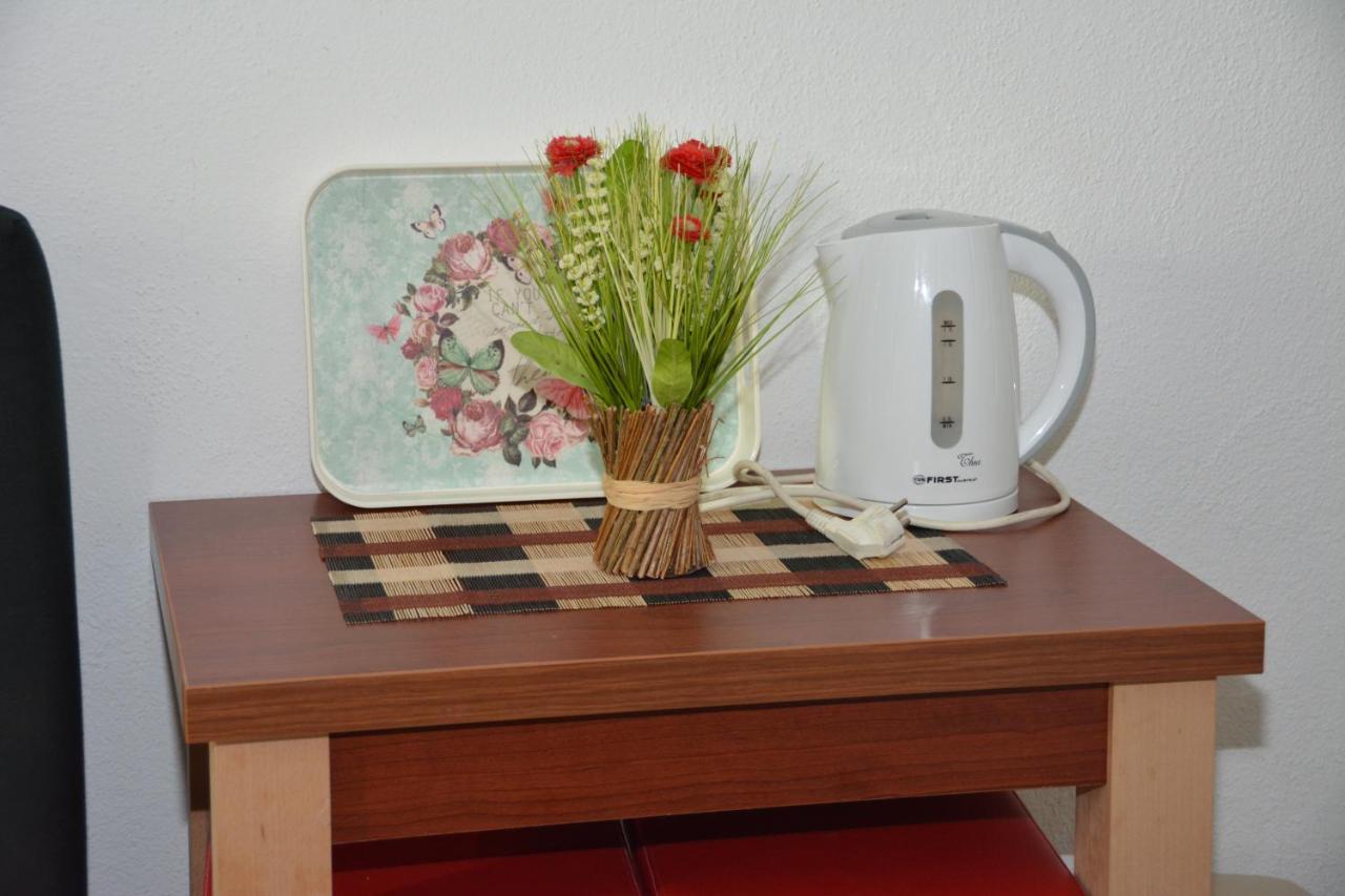 Kami Apartment Промайна Екстериор снимка