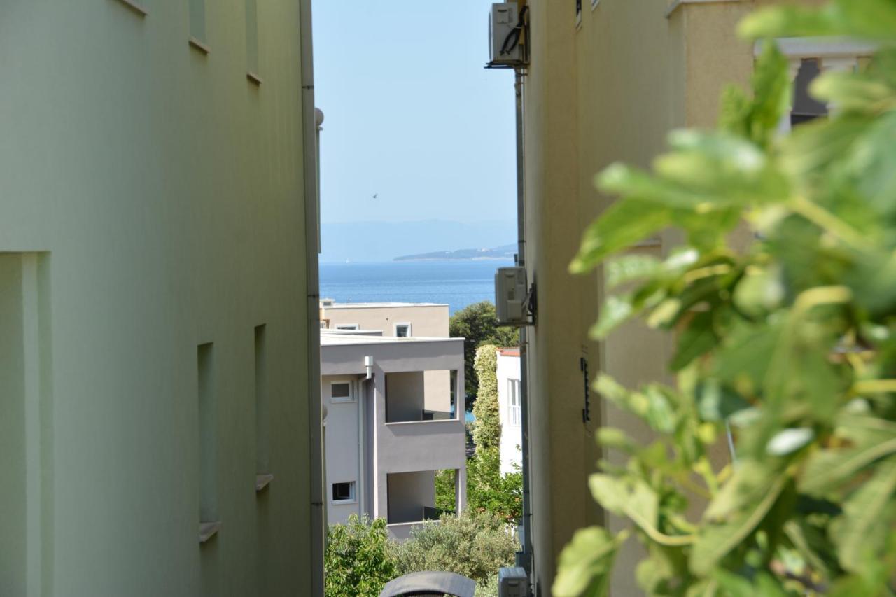 Kami Apartment Промайна Екстериор снимка